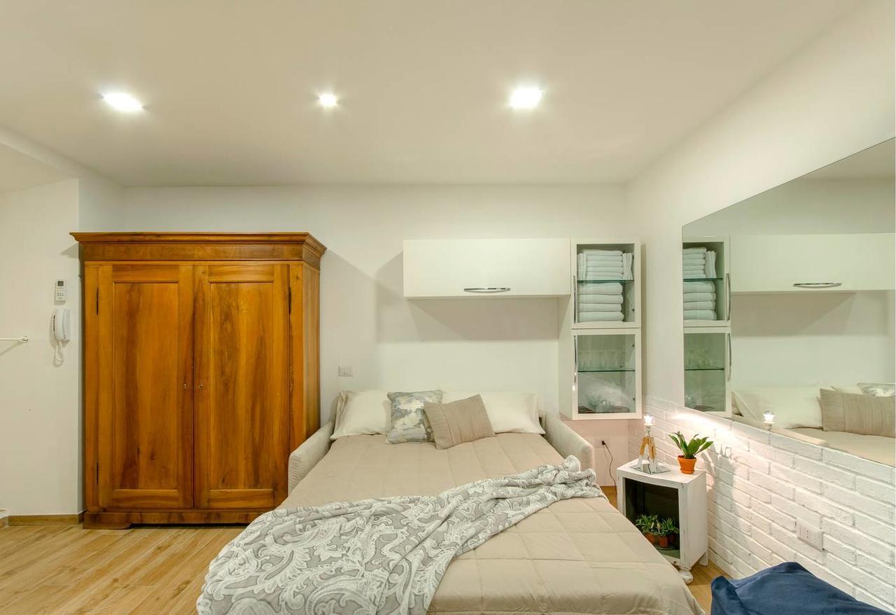 Brand New! Luxurious Apartment In Heart Of ミラノ エクステリア 写真