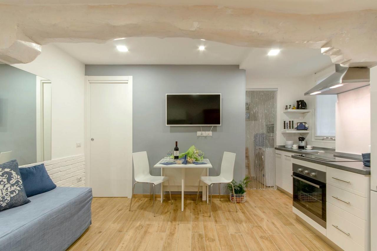 Brand New! Luxurious Apartment In Heart Of ミラノ エクステリア 写真